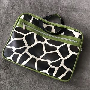 Giraffe Print Laptop Case
